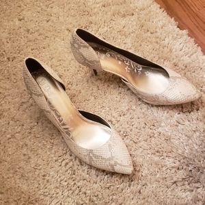 Nearly New White & Gray Snakeskin Heels